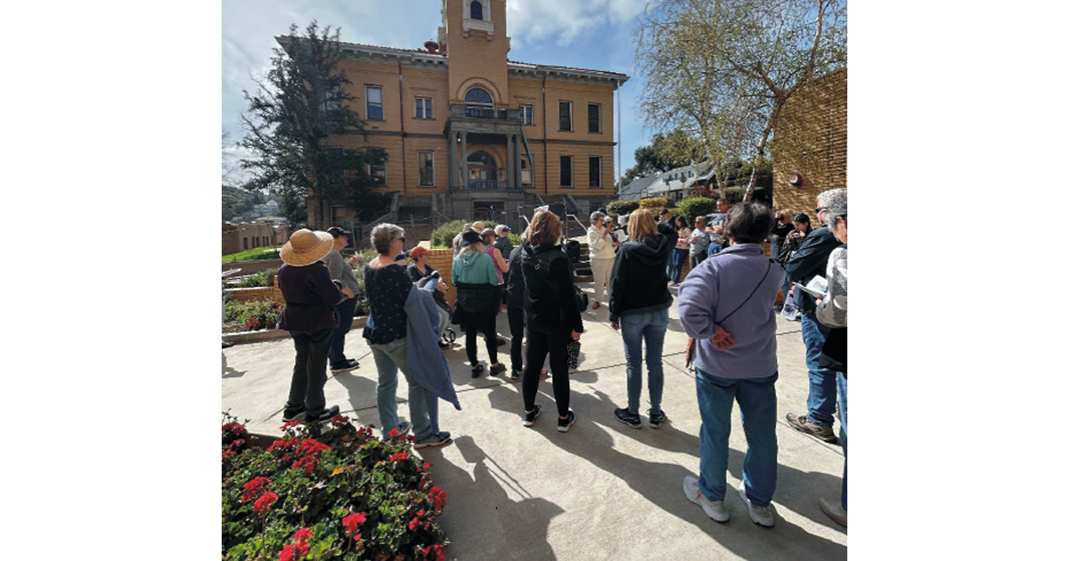 Aronos Research Club History Mystery Walk