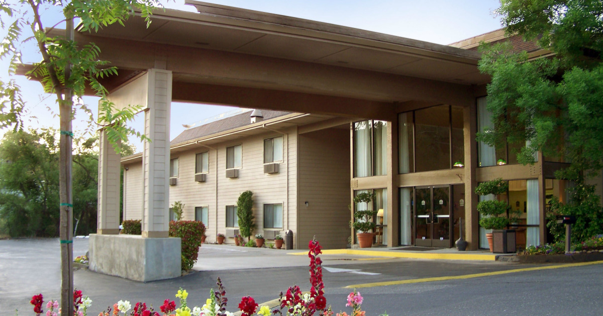Best Western Exterior