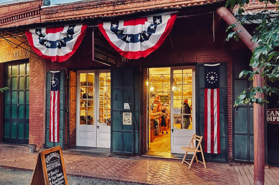 Columbia Booksellers & Variety Store outside