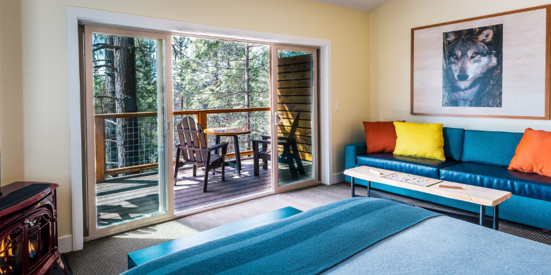 Rush Creek Lodge guest room